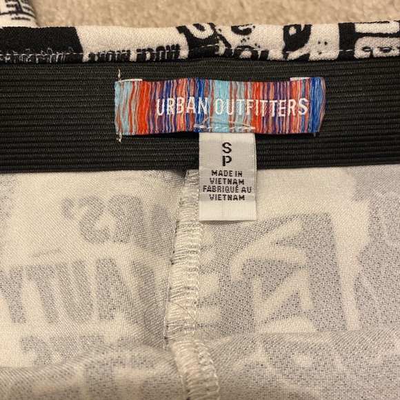 Urban Outfitters Newsprint Flares - Picture 4 of 6